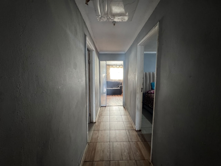 5 Bedroom Property for Sale in Forest Village Western Cape